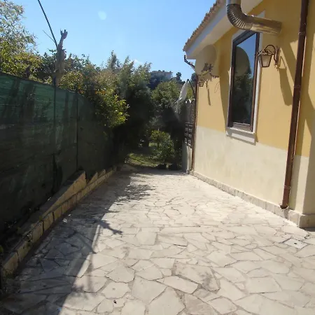 Lovely 3-bed In Holiday home *