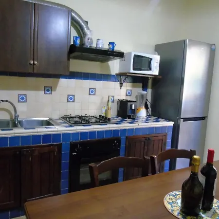 Lovely 3-bed In Holiday home *