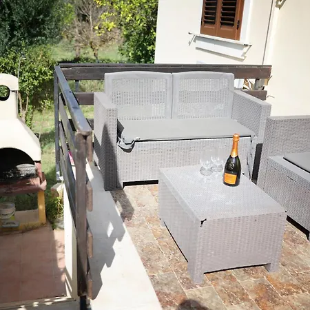 - Sleeps 4 - Parking - Garden Noto