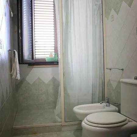 - Sleeps 4 - Parking - Garden * Noto